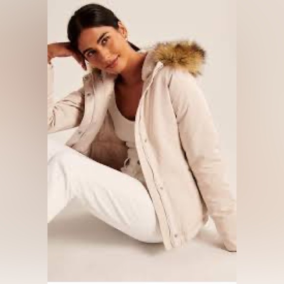 Must go before Jan 6! NWT! Abercrombie & Fitch Short Parka Size XXS (Paid $200+) - Picture 2 of 6